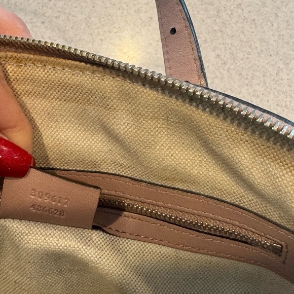 Authentic Gucci Patent Microguccissima Dome Bag - Picture 10 of 15